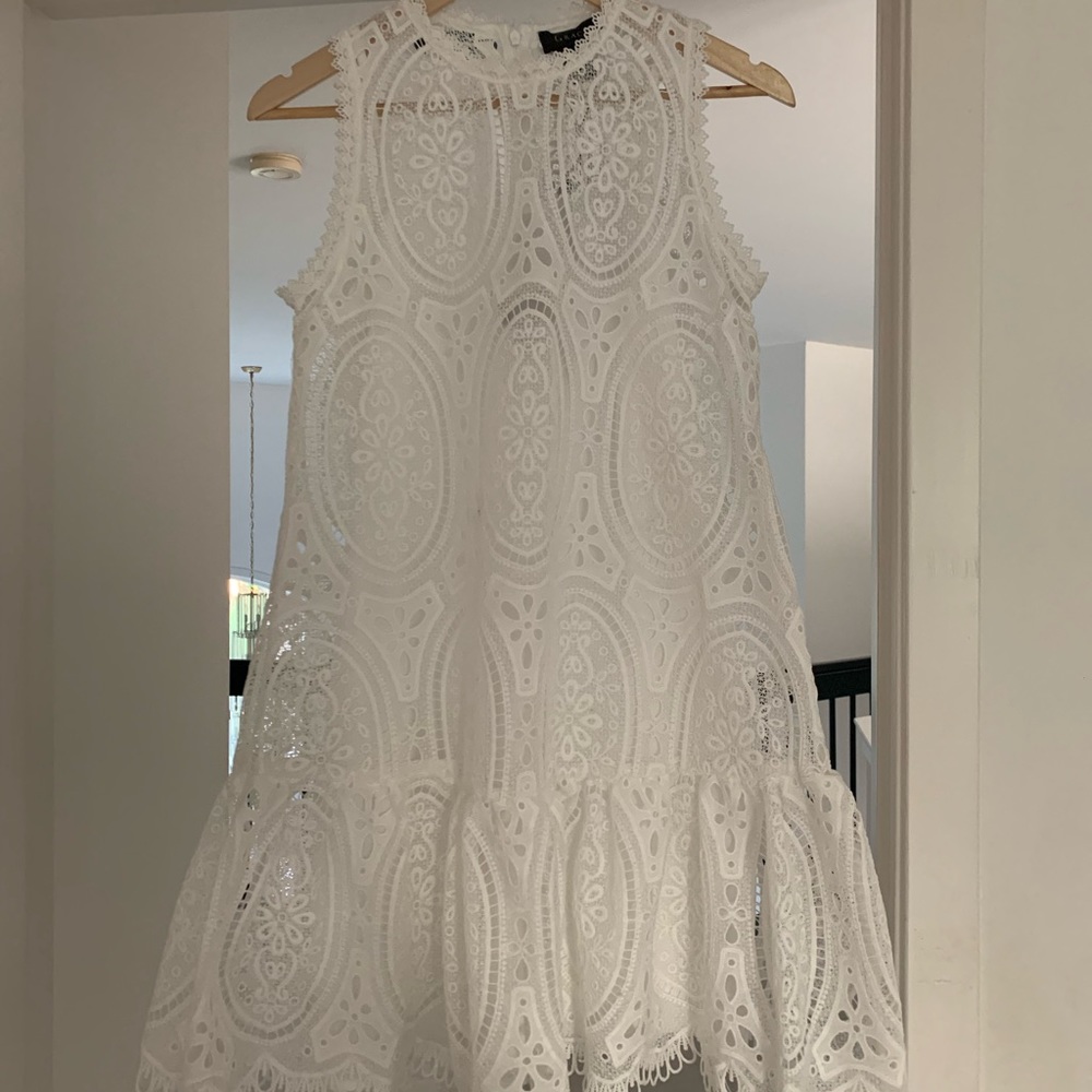 NWT White Lace Cut-out Flare Sleeveless Dress Size Small